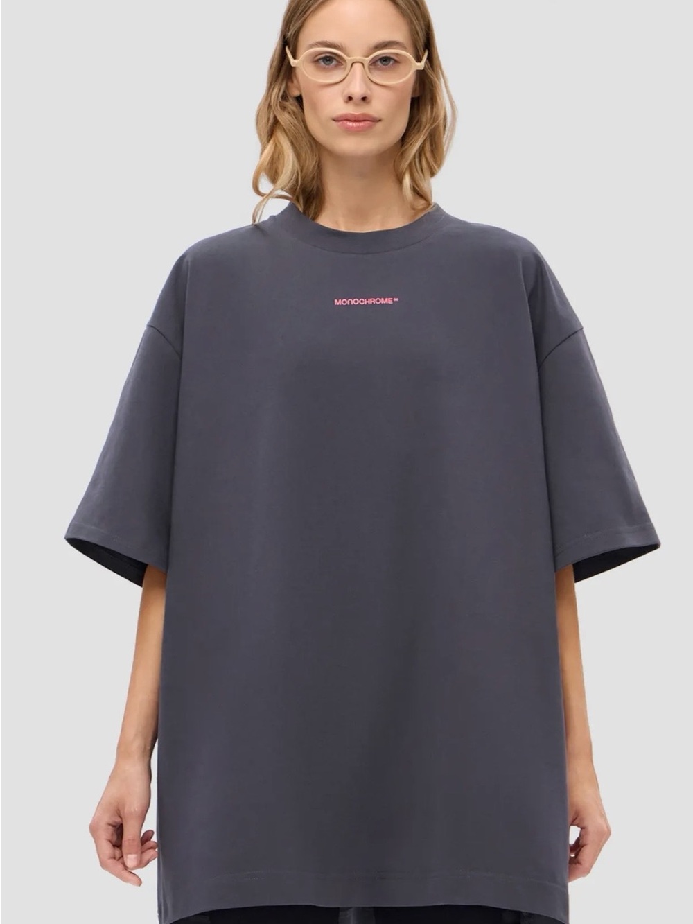 Women’s Short Sleeve Tee in Charcoal